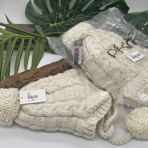 NWT Dakine Stella Beanie Toboggan